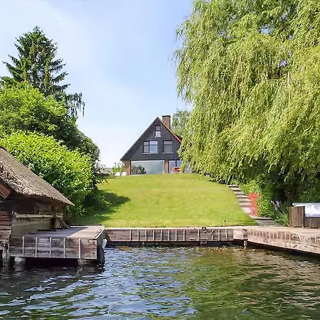 House With Boat Dock On Schaalsee * Seedorf (Lauenburg)