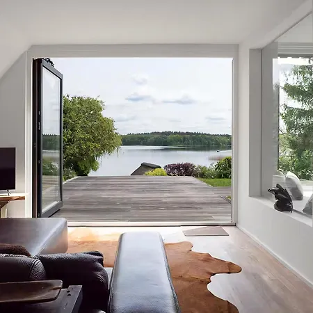 House With Boat Dock On Schaalsee Seedorf (Lauenburg)